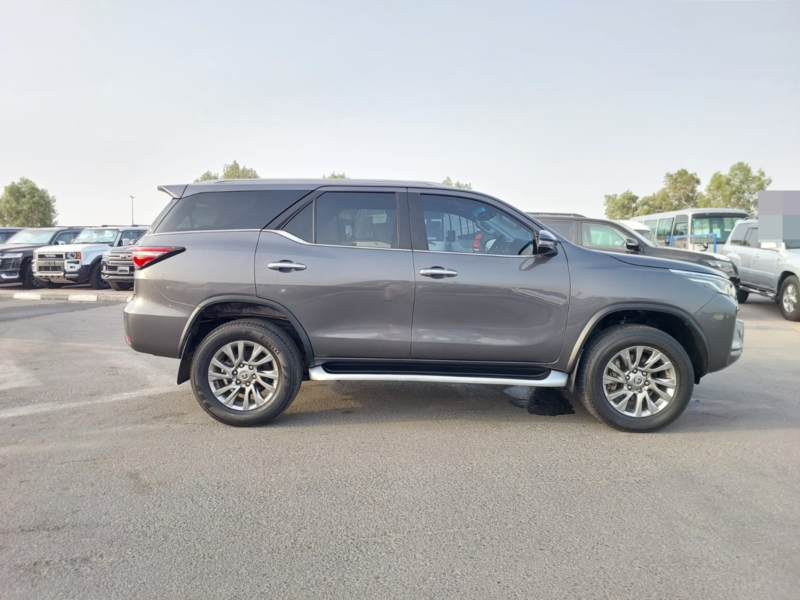 Toyota FORTUNER 2020
