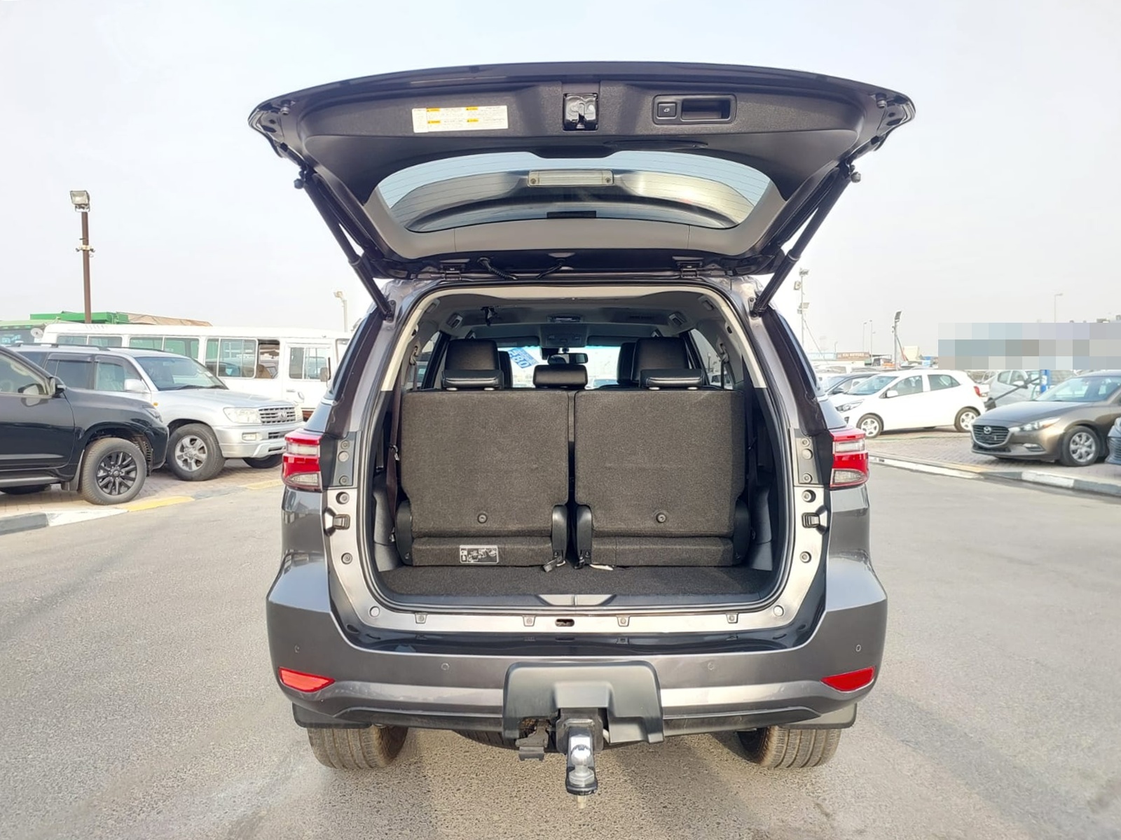 Toyota FORTUNER 2020